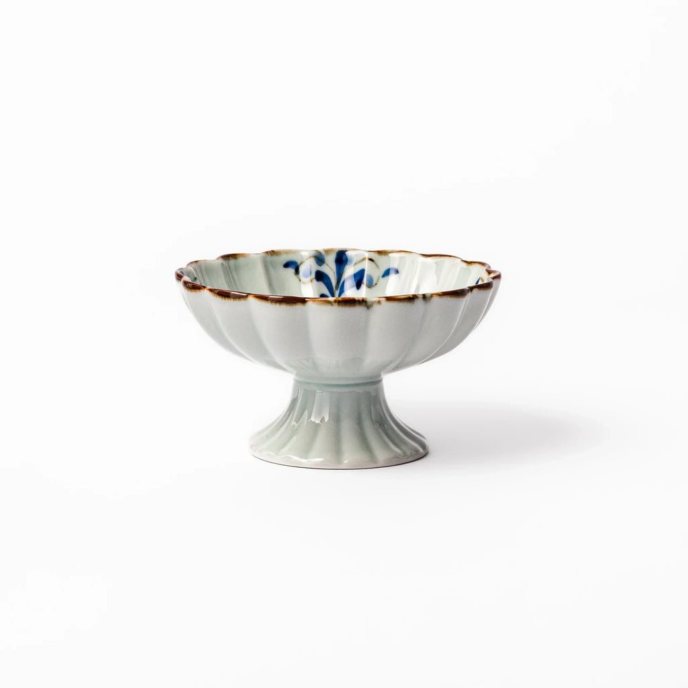 Floral Leaves Scalloped Pedestal Dessert Bowl - Image 3